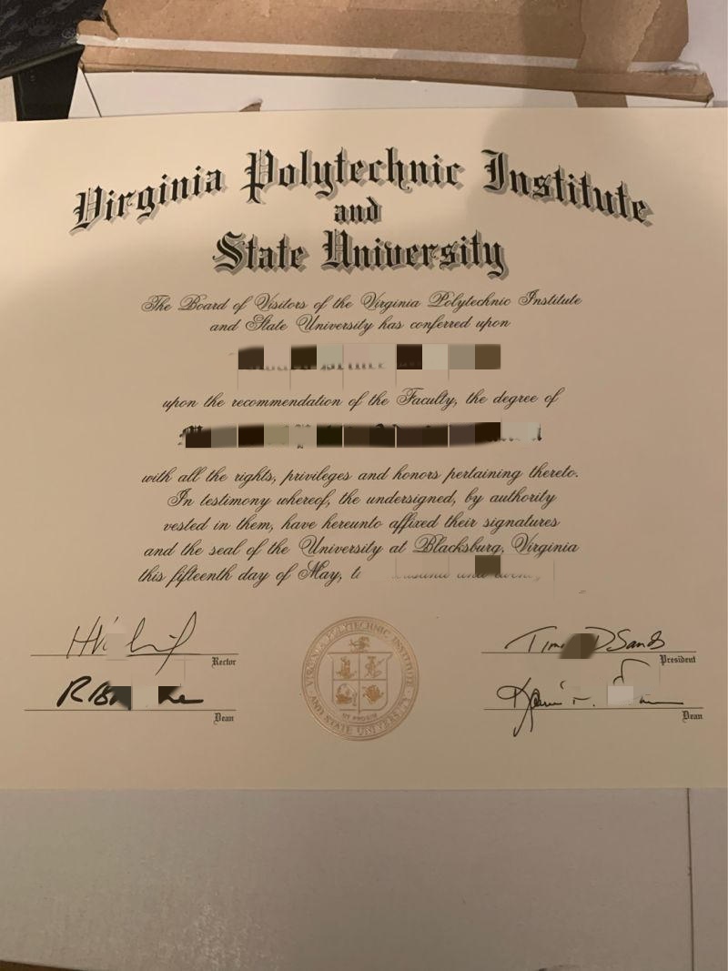 弗吉尼亚理工学大学毕业证-毕业照片